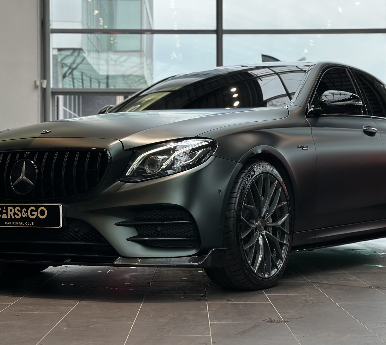 Mercedes-Benz E400 4MATIC