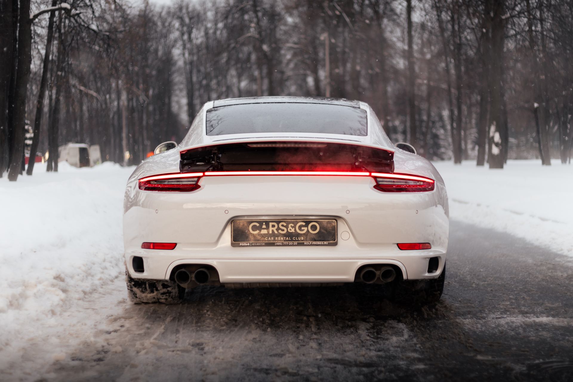 Аренда Porsche 911 в Москве без водителя