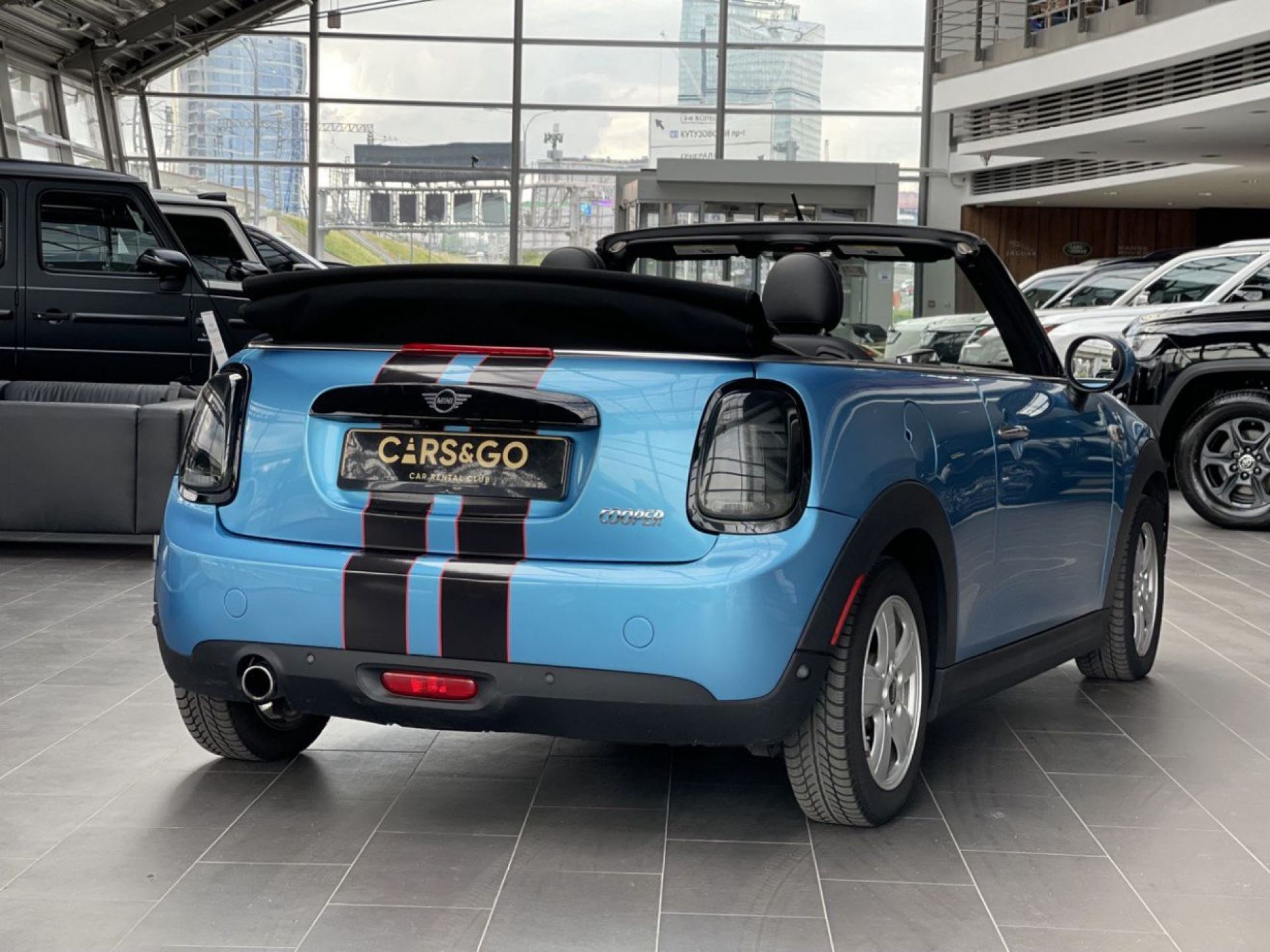 Аренда Mini COOPER Cabrio Синий в Москве без водителя