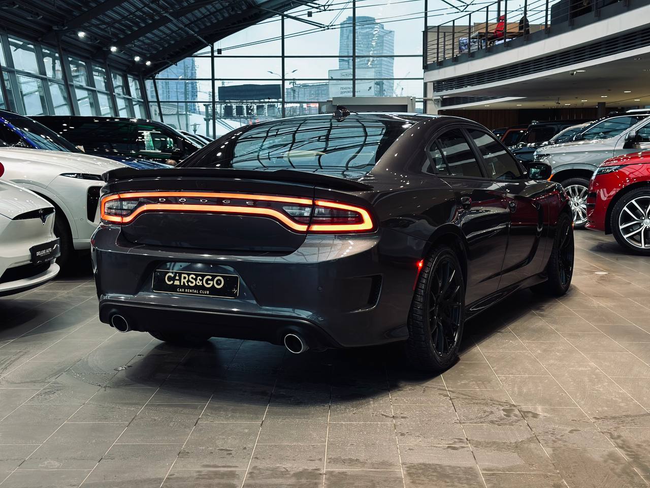 Аренда Dodge Charger Серый в Москве без водителя