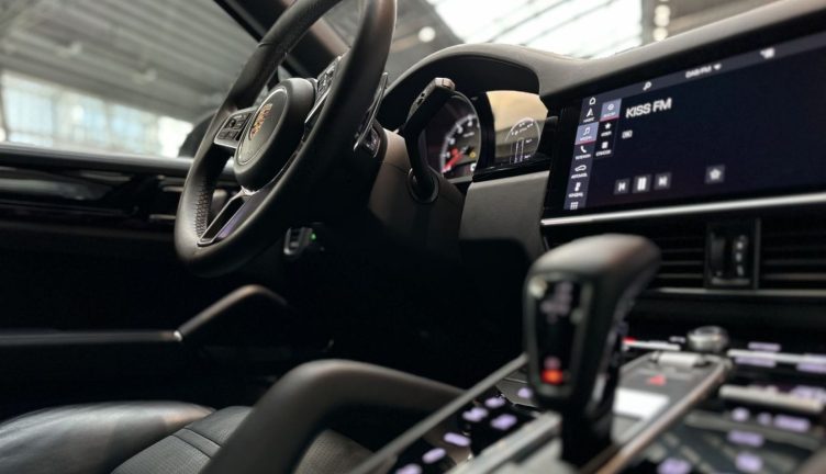 Porsche Cayenne S