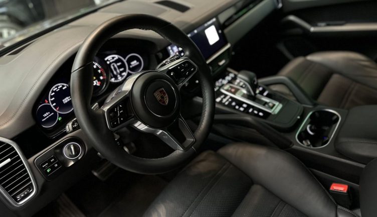 Porsche Cayenne S