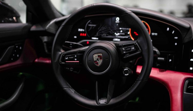 Porsche Taycan Turbo