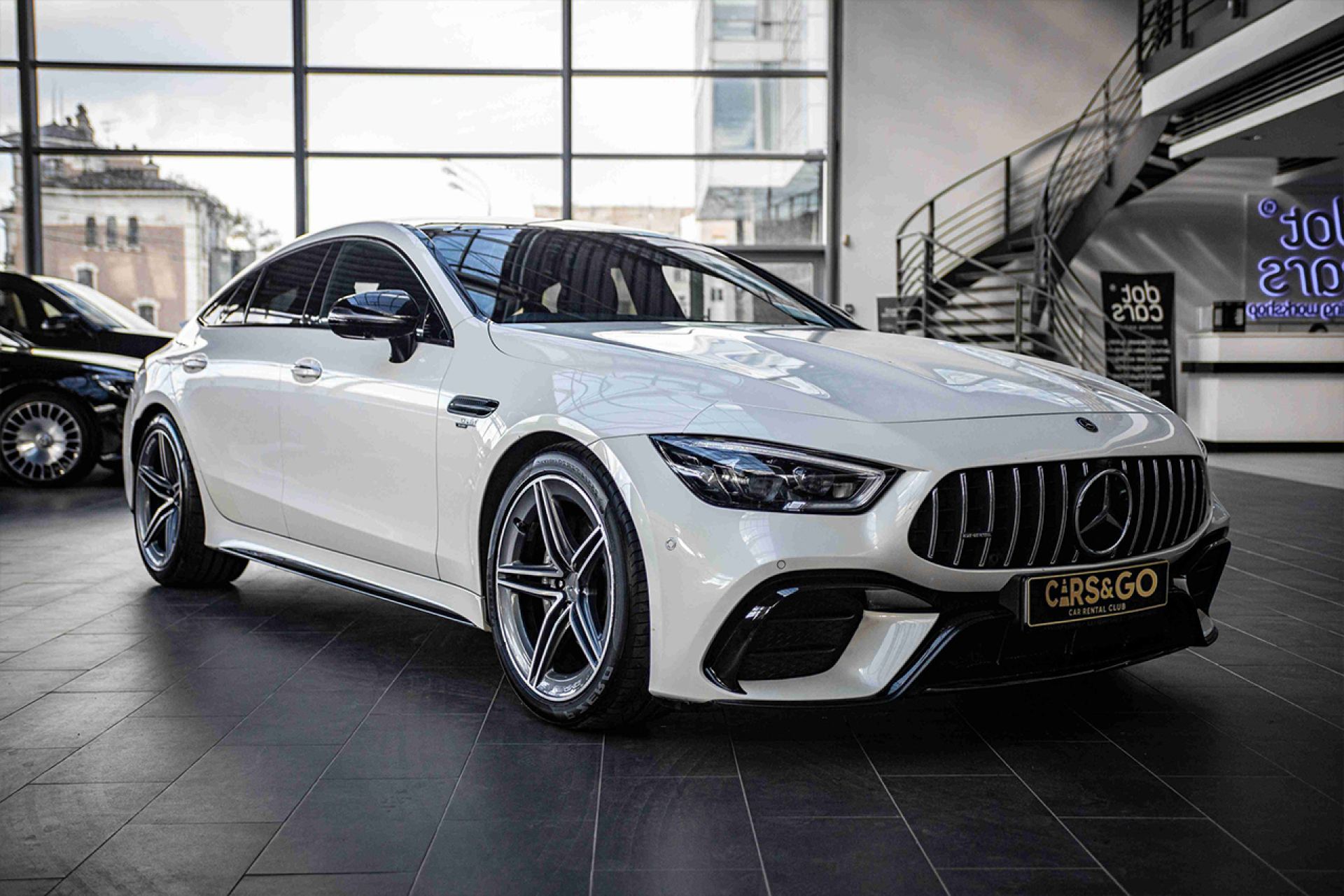 Аренда Mercedes-Benz AMG GT53 Белый в Москве без водителя