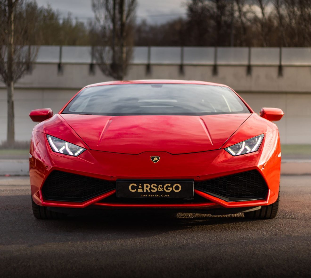 Аренда Lamborghini Huracan Красный в Москве без водителя