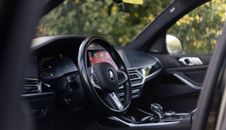 BMW X7 40i
