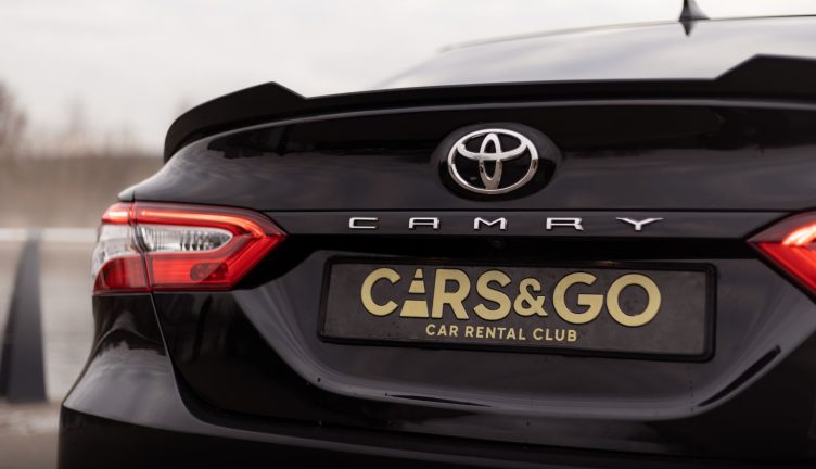 Toyota Camry 70