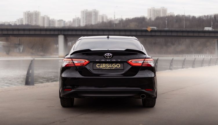 Toyota Camry 70