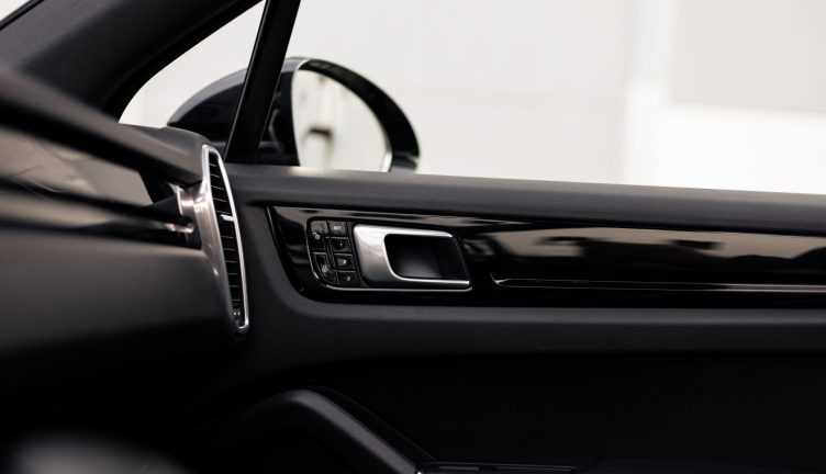 Porsche Cayenne S
