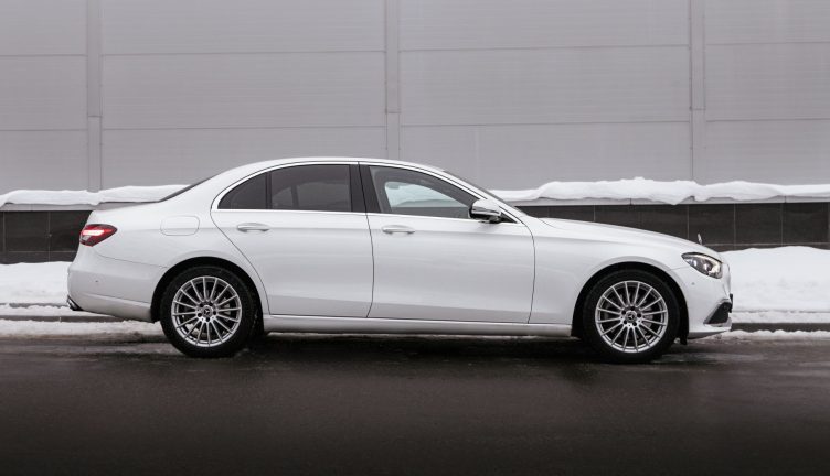 Mercedes-Benz E250 Exclusive AMG