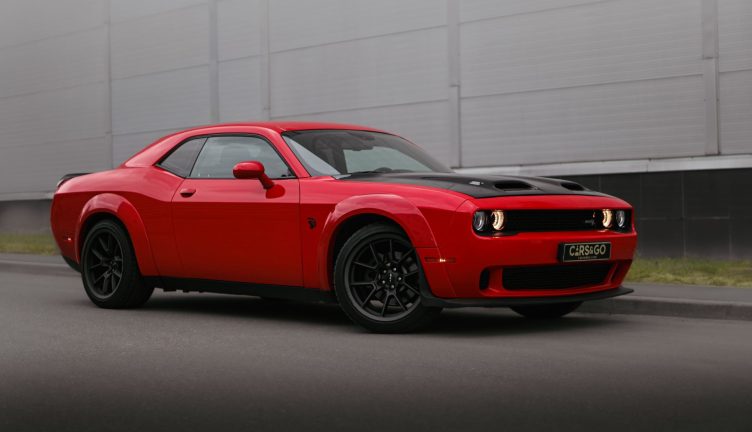 Dodge Challenger SXT